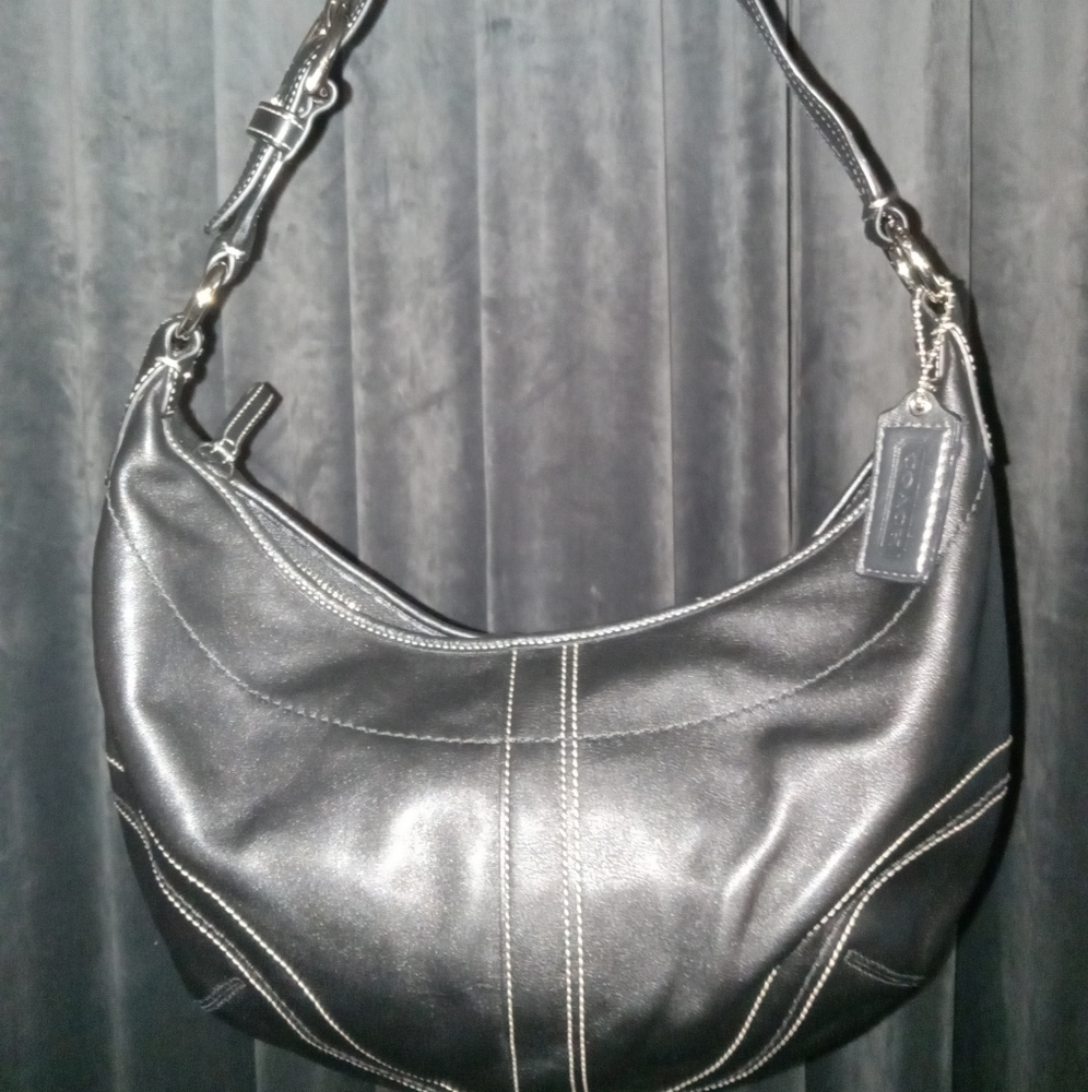 Coach Black Leather Shoulder Bag